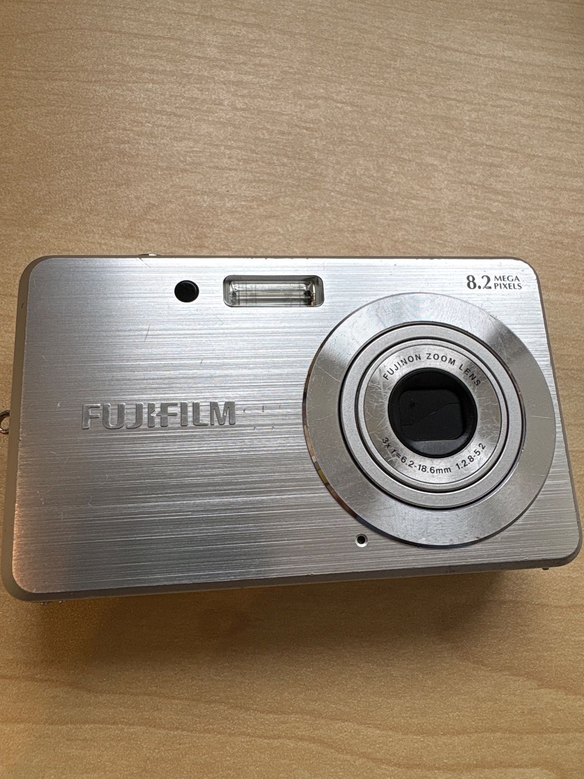 【極美品】FUJIFILM フジフイルム FINEPIX J10 フジフィルム（FUJIFILM）FINEPIX J10 - メルカリ