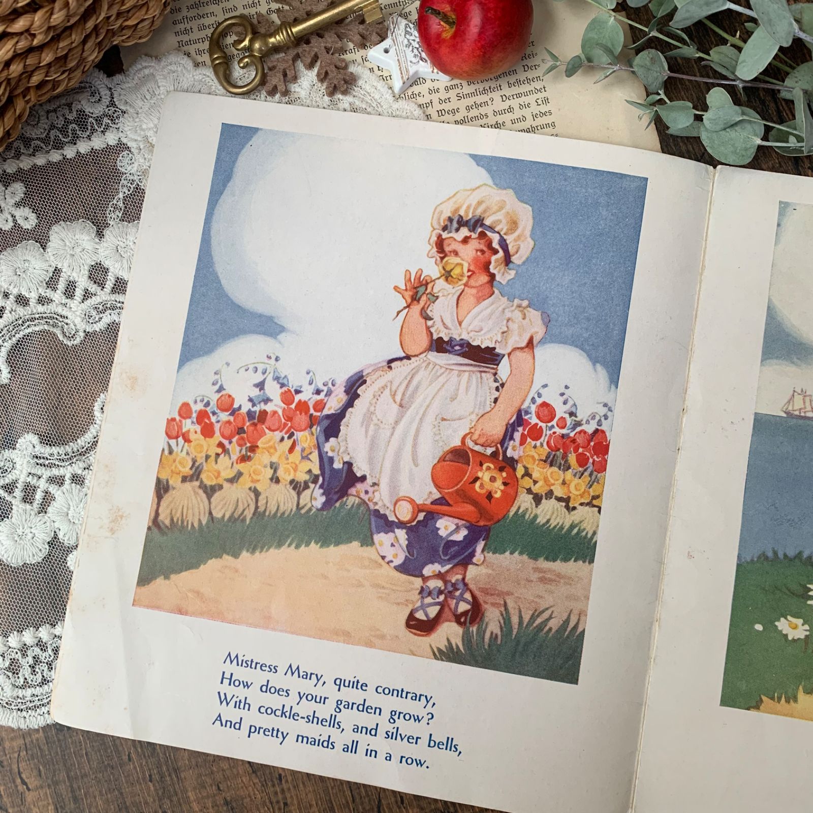 ヴィンテージ 洋書 絵本「Mistress Mary and Other Rhymes」ビクトリア