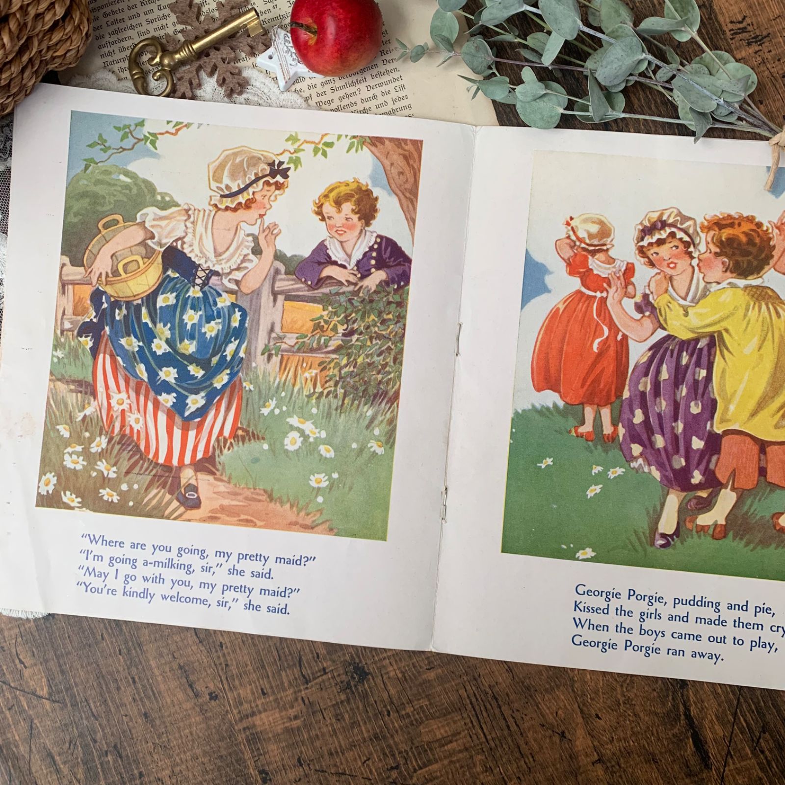 ヴィンテージ 洋書 絵本「Mistress Mary and Other Rhymes」ビクトリア