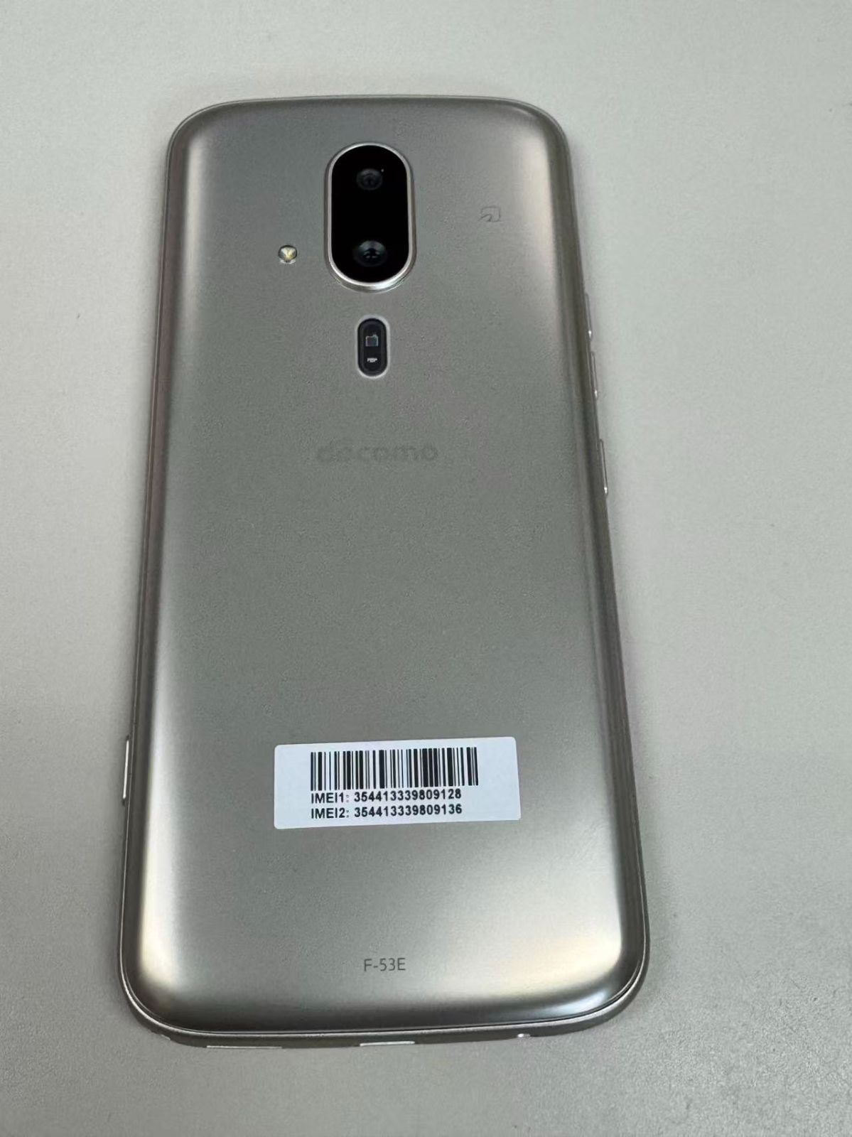 新品未使用 F-53E ゴールド らくらくスマートフォン らくらくスマートフォン F-53E | ドコモ らくらくホン | 製品 | NTTドコモ