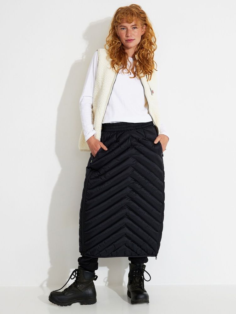 ★ VARGKLADER ヴァーグクレイダー W TRANABY WINTER SKIRT ターナビー ウィンター スカート carbon black / XL