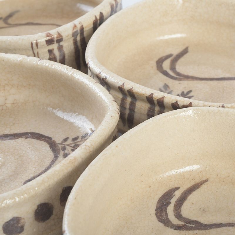 美濃焼　美濃大平窯　志野向付　五客　桐箱付　M　5626 美濃焼 美濃大平窯 志野向付 五客 桐箱付 M 5626 美濃