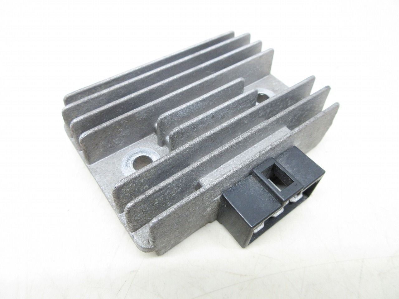 KLE 250 レギュレーター バイク部品 -54