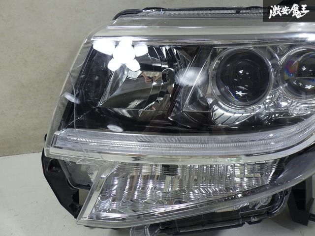 業者出品】ダイハツ純正 LA600S LA610S タント カスタム 後期 LED