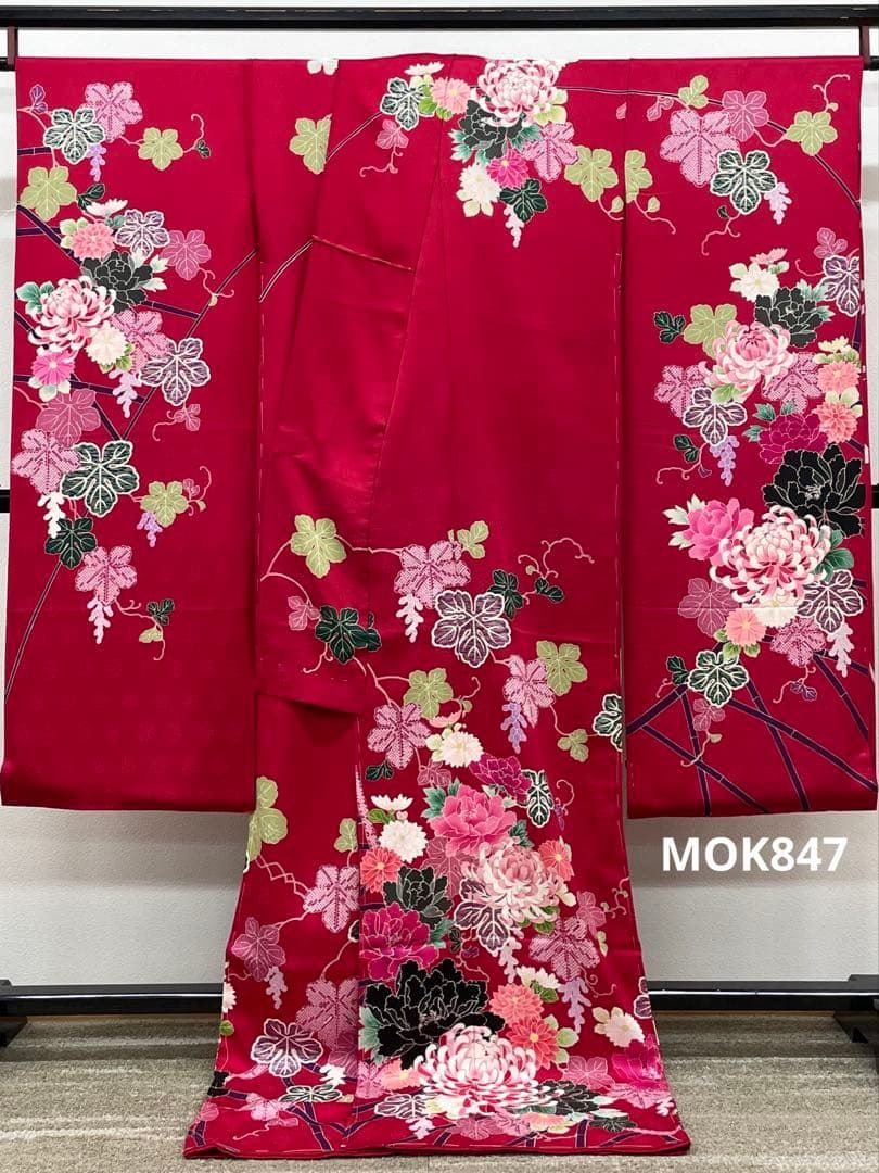 振袖 仮絵羽 銀駒 手描き 紋意匠 正絹 未仕立て品 八掛付き MOK847