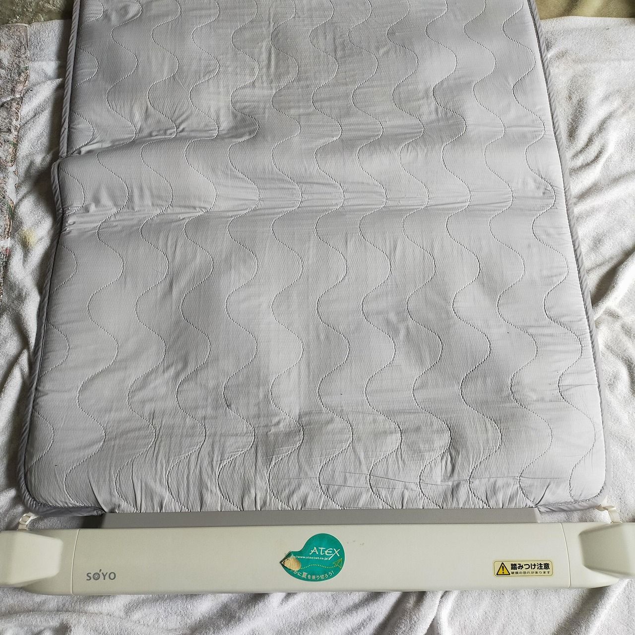 【新品未使用】エアコンマット そよ ヒーター付き AX-HM1110S Amazon.co.jp : ATEX エアコンマット そよ (送風+ヒーター) AX-HM1100