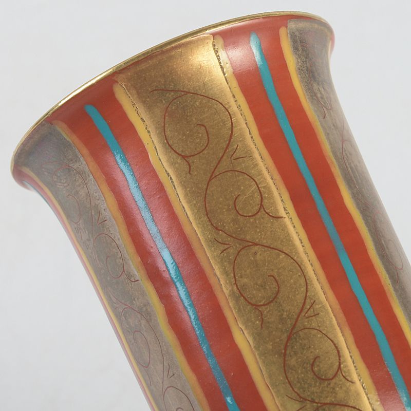 保管品　九谷焼　吉田幸央　彩色金彩　香炉　高さ約7㎝　共桐箱入　現状で 保管品 九谷焼 吉田幸央 彩色金彩 香炉 高さ約7㎝ 共桐箱