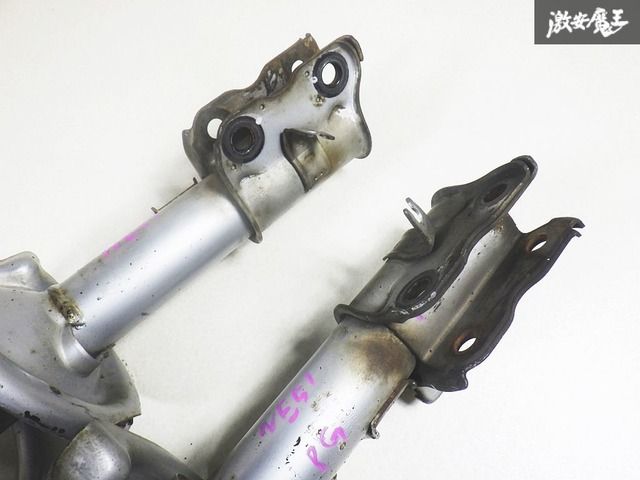 日産　E51エルグランド　純正サスペンション　2WD 日産 E51エルグランド 純正サスペンション 2WD