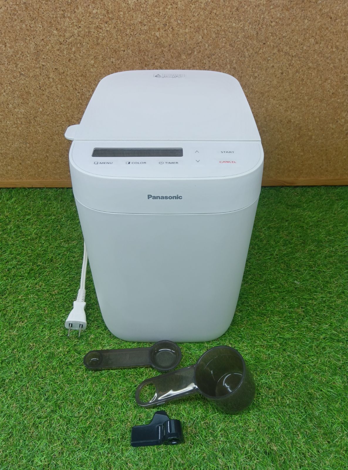 PanasonicホームべーカリーSDCB1W 中古品 PanasonicホームべーカリーSDCB1W 中古品 Panasonic SD-CB1-W