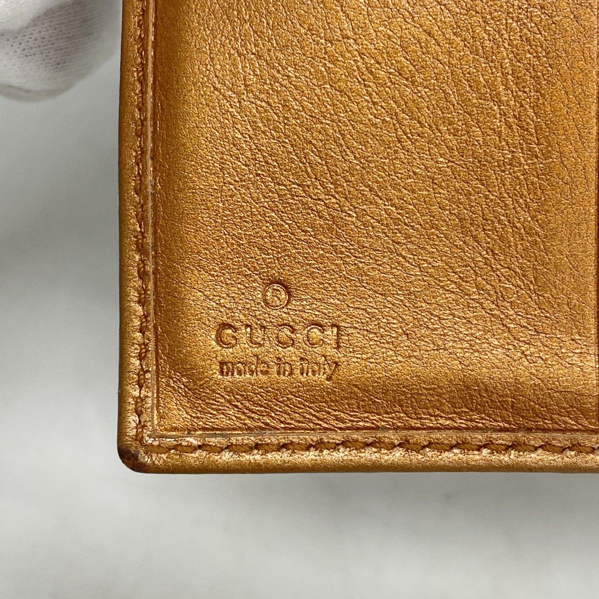 GUCCI グッチ 二つ折り財布 GGキャンバス レザー ゴールドバックル GGキャンバス グッチ 財布 GUCCI 二つ折り財布 札入れ 小銭入れなし