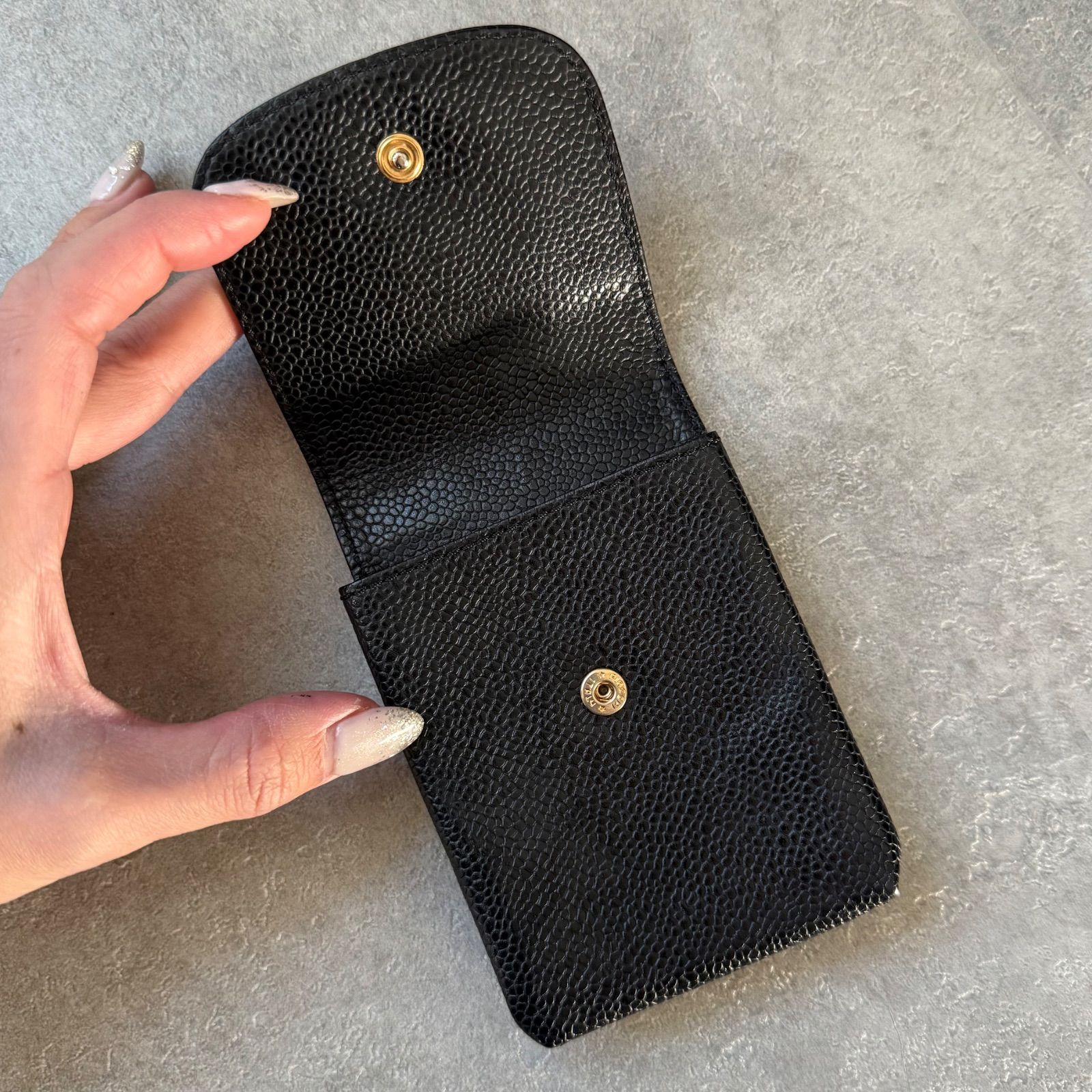 美品 CHANEL シャネル CHANEL ココマーク キャビアスキン シガレット