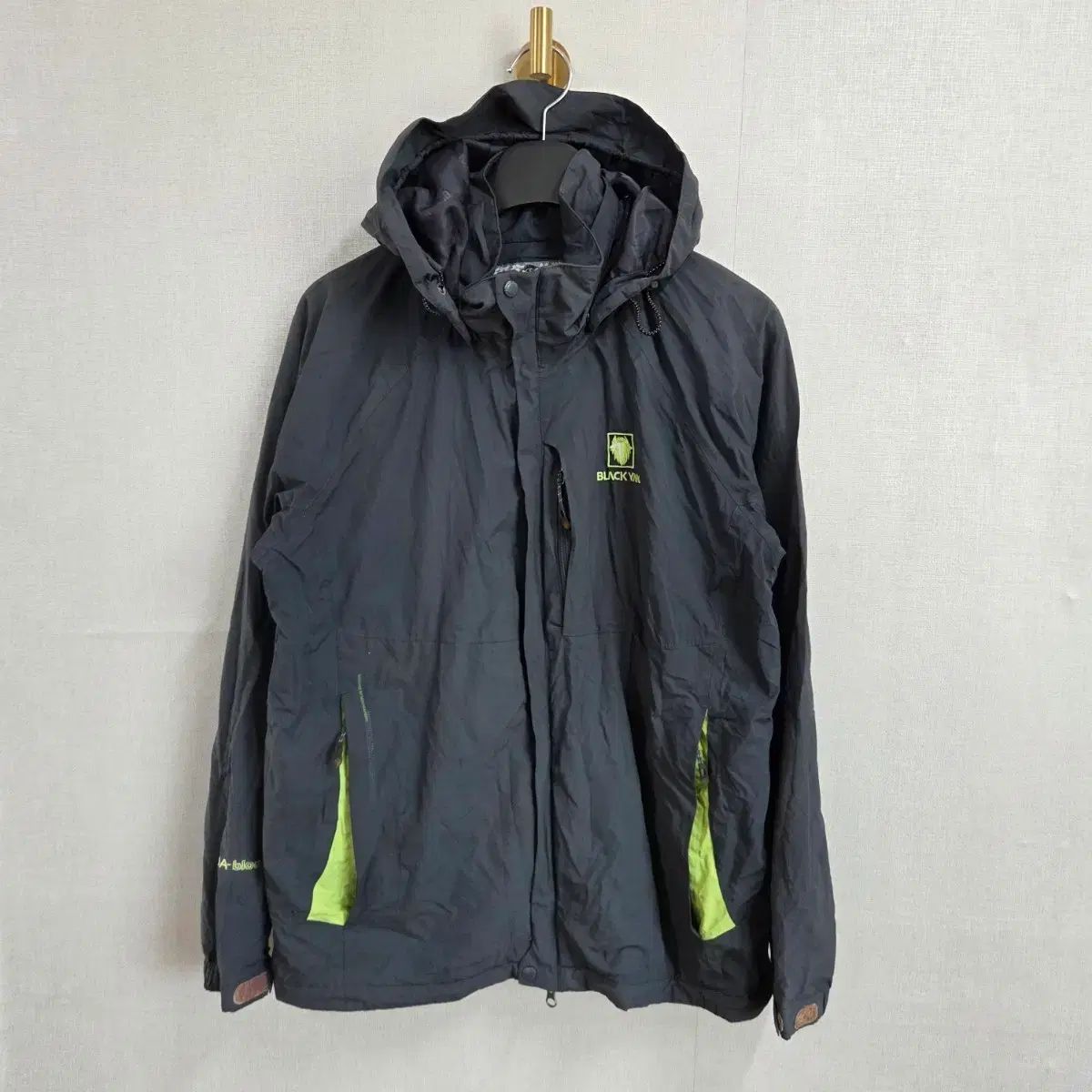 節約 BLACK YAK(ブラックヤク) 蛍光 グリーン ウィンドブレーカー