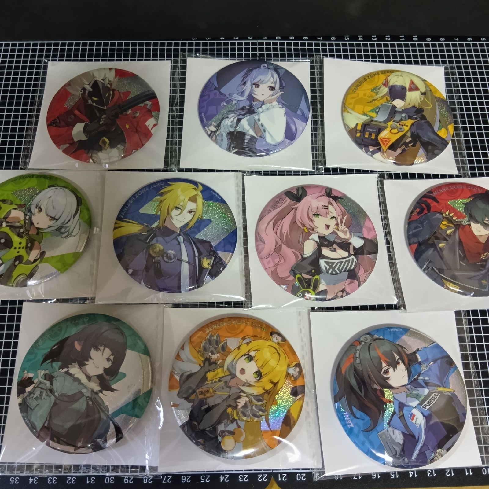 ゼンレスゾーンゼロ GIGO限定 ホログラム缶バッジ 17点セット ゼンレスゾーンゼロ ホログラム缶バッジ～GiGO限定～ | オンライン