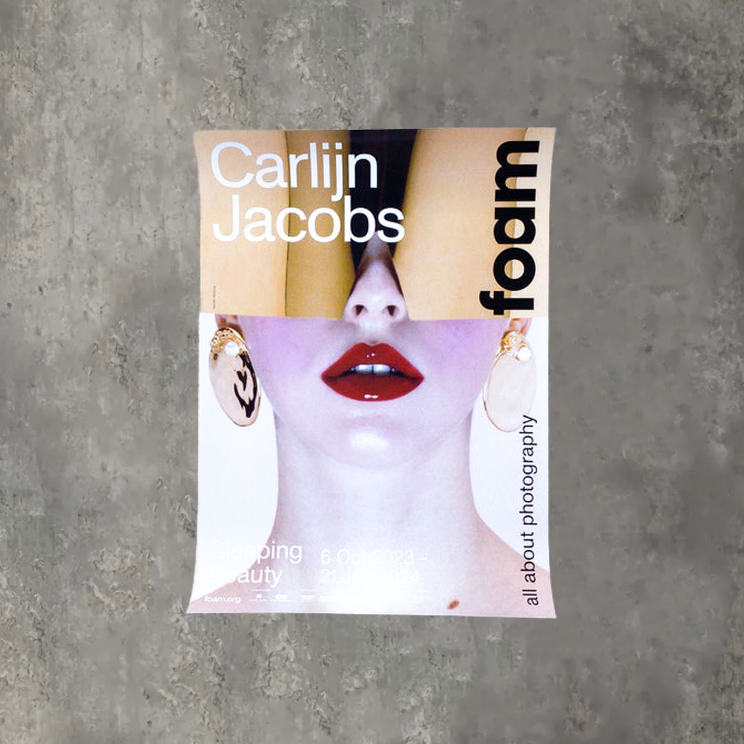 カーリン・ジェイコブス エキシビジョンポスター Carlijn Jacobs《Sleeping Beauty》Foam公式エキシビジョンポスター