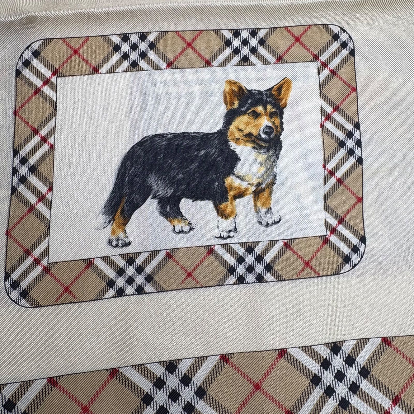 バーバリー ドッグプリント シルクスカーフ 野方店 - メルカリ