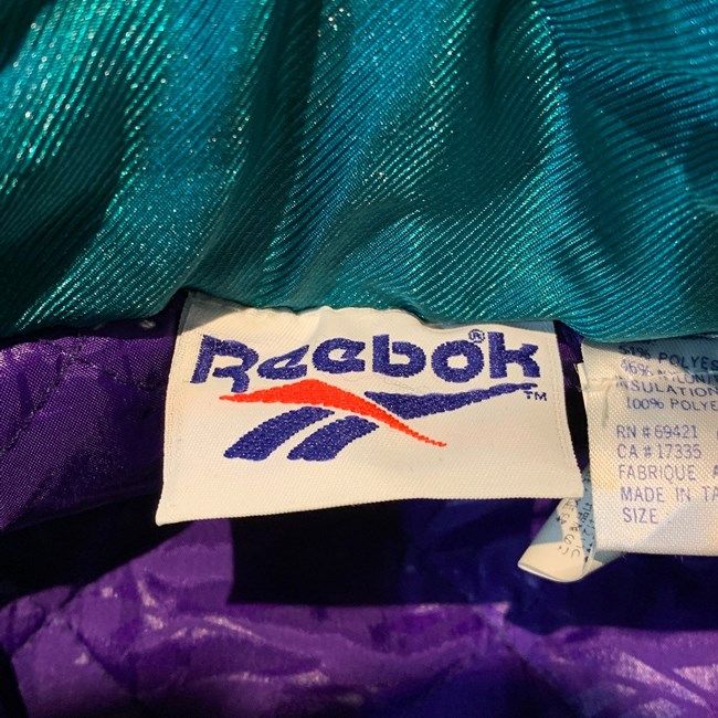 Reebok リーボック ナイロンジャケット オールド ロゴ刺繍 送料込み