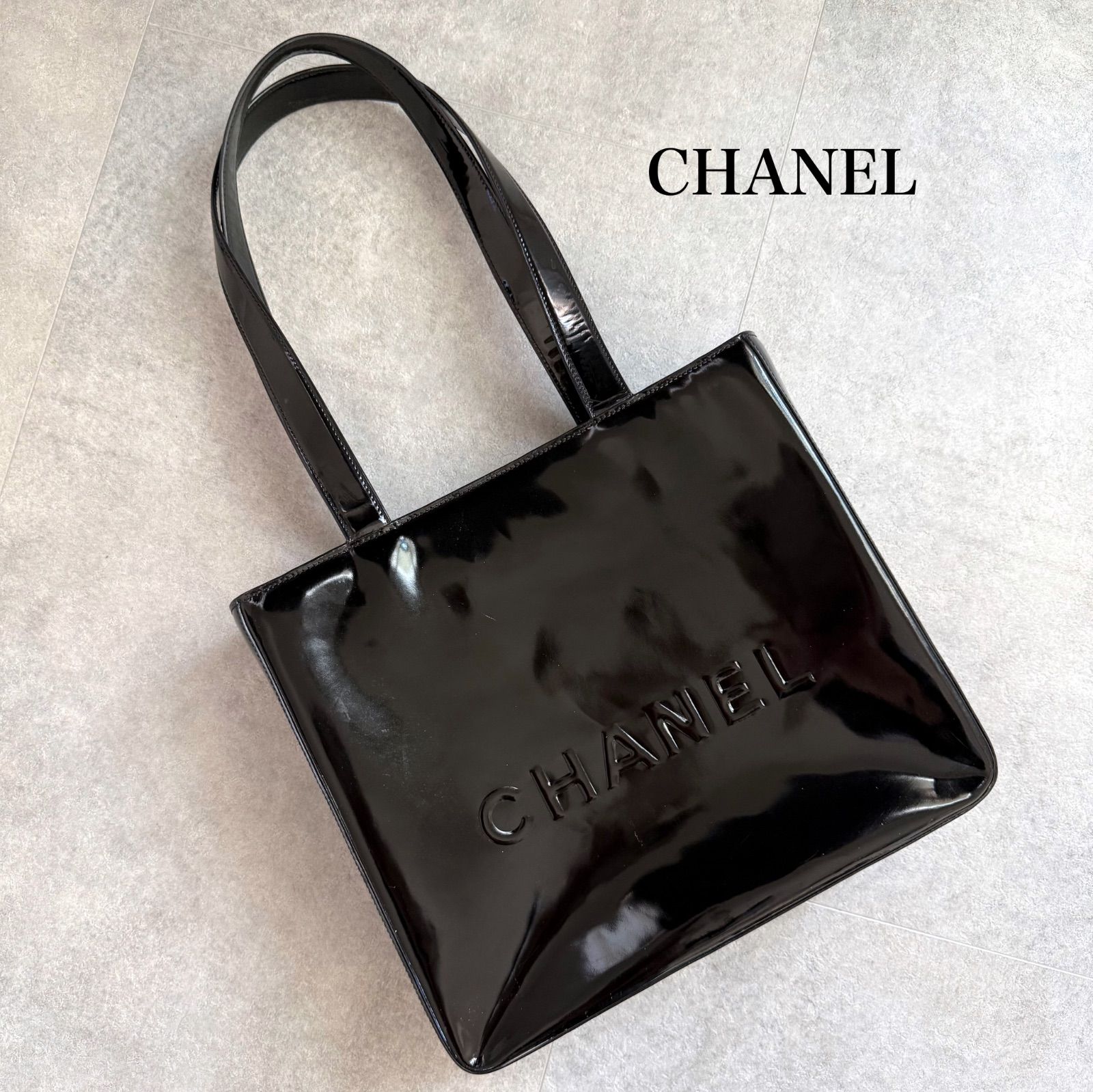 CHANEL シャネル ロゴ トートバッグ パテントレザー ブラック 黒