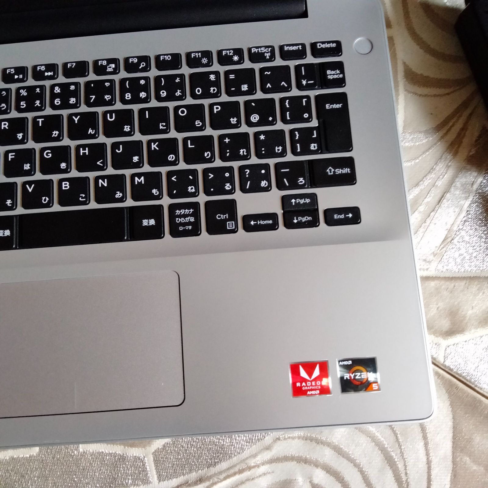 DELL Inspiron 5485 AMD Ryzen5 3500U 1920x1080 256G/SSD 8G 14インチ