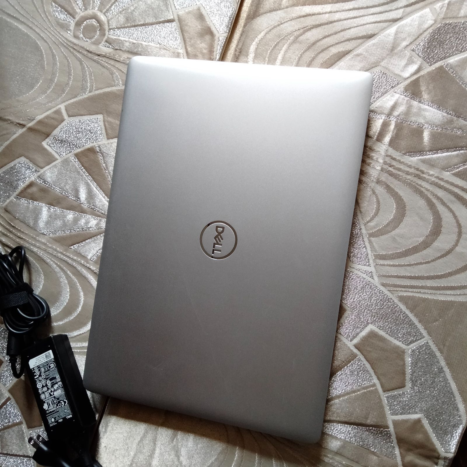 DELL Inspiron 5485 AMD Ryzen5 3500U 1920x1080 256G/SSD 8G 14インチ