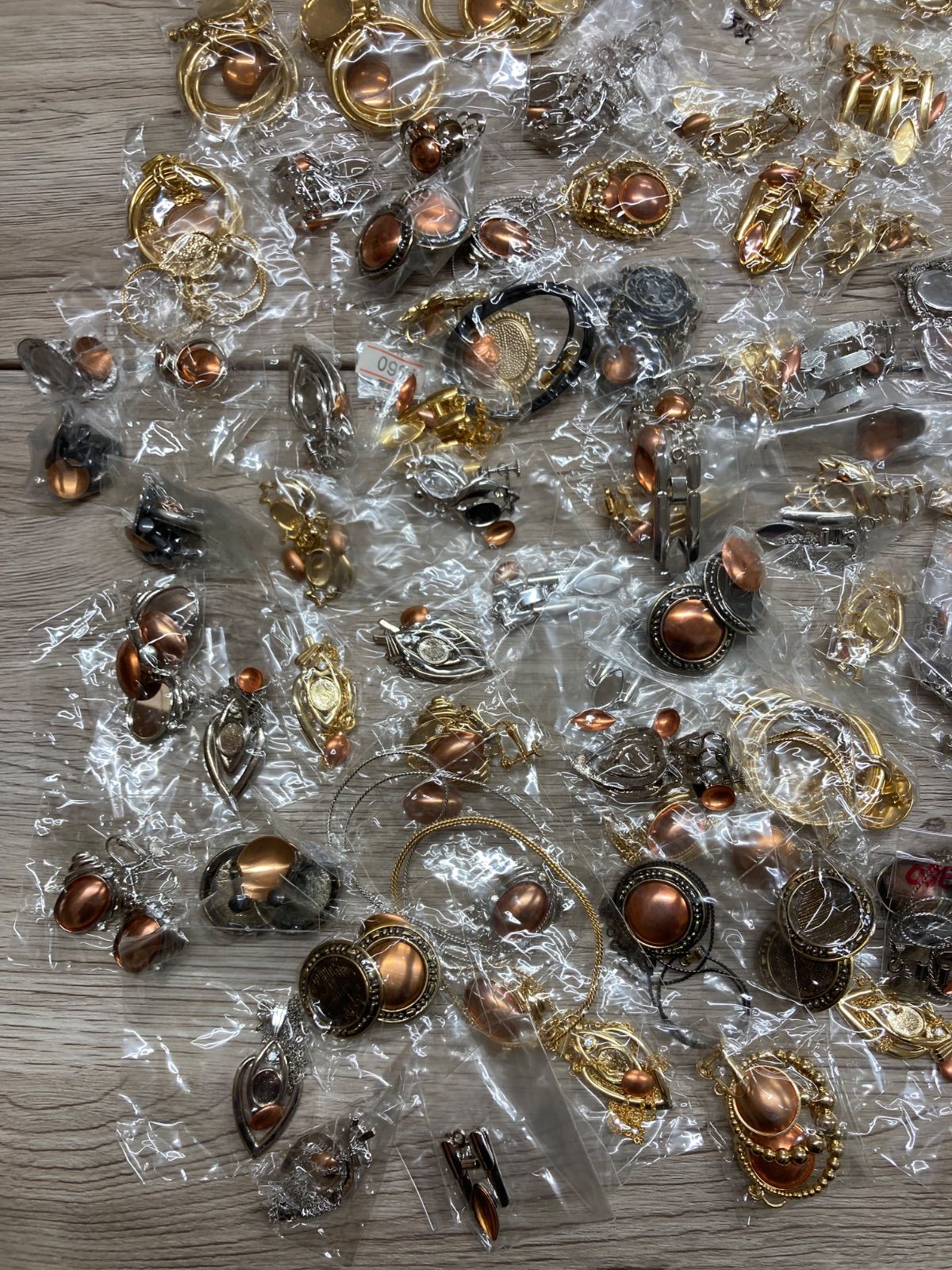 K188 七宝焼き アクセサリーパーツ 素材140点セット - メルカリ