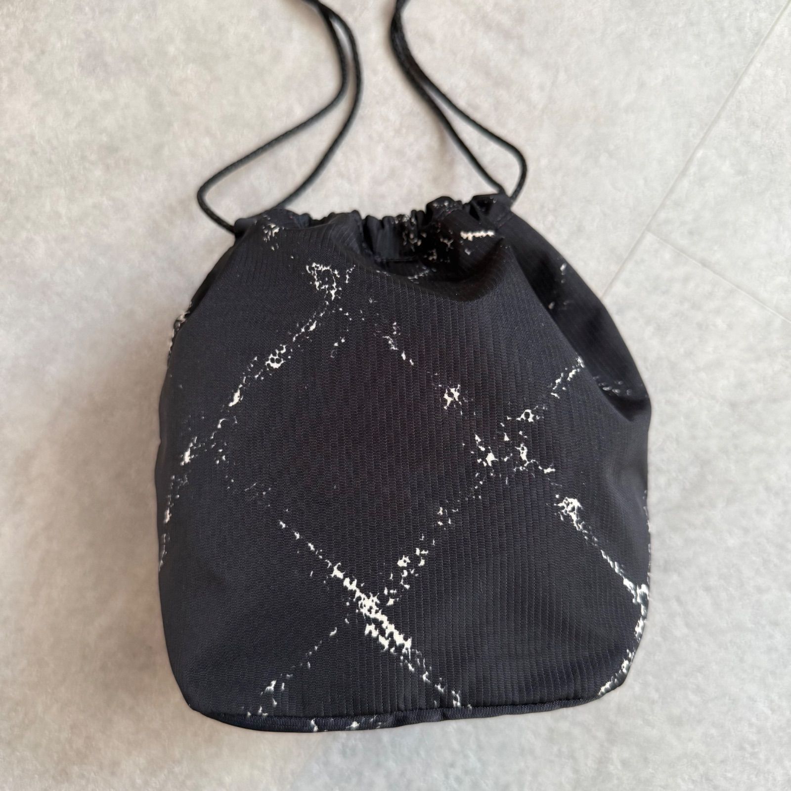 シャネル　ニュートラベルライン　巾着袋 シャネル(CHANEL)|ニュートラベルライン 巾着ポーチ|【ハードオフ公式