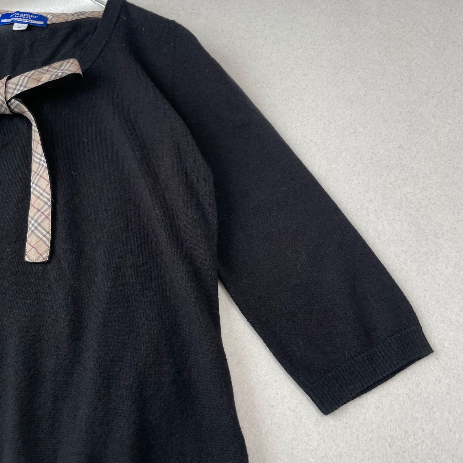 美品！バーバリーブルーレーベル ノバチェック アンゴラ リボン ロゴボタン 美品！バーバリーブルーレーベル ノバチェック アンゴラ リボン ロゴ