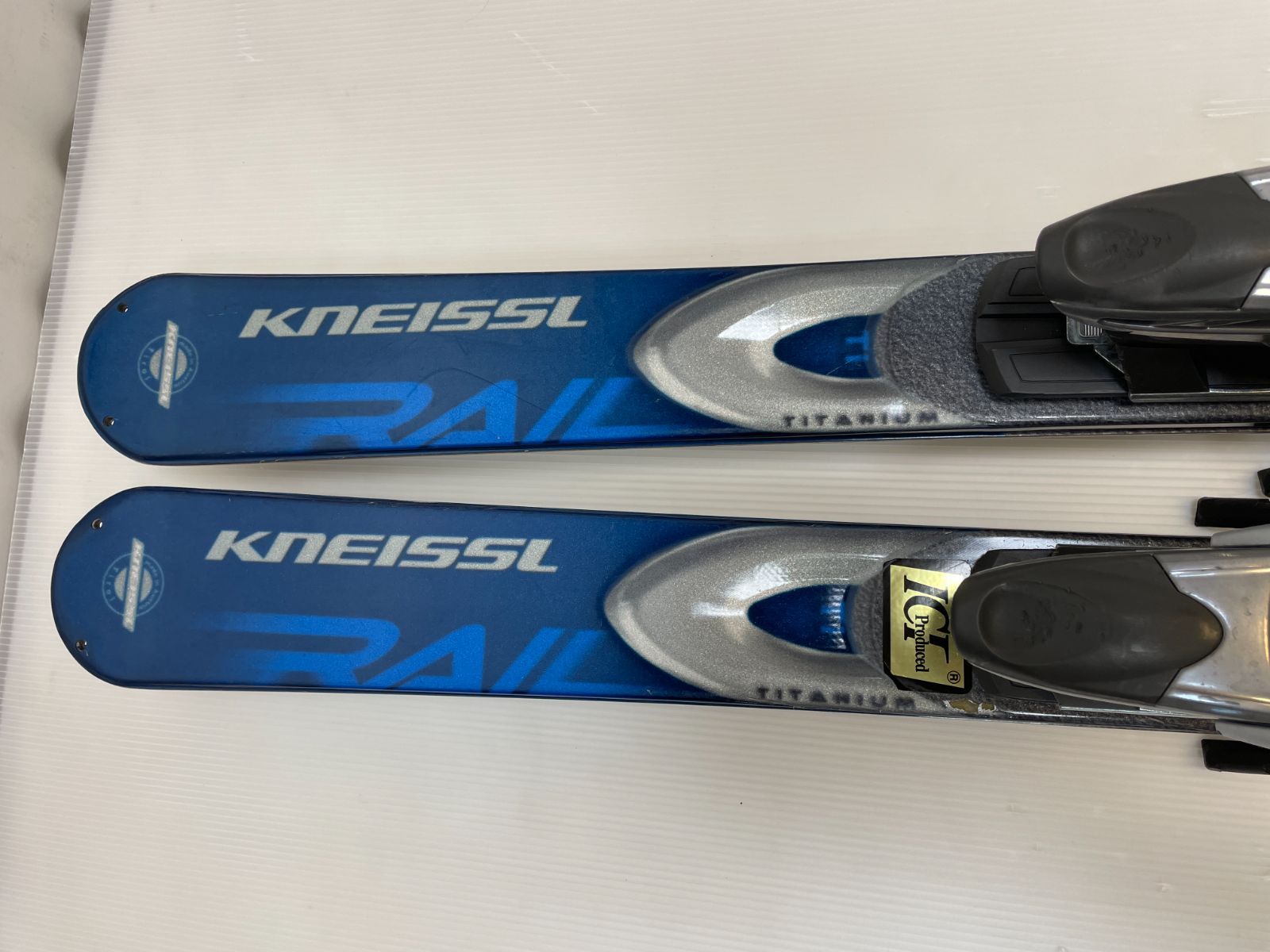 【良品】KNEISSL TANKER 180CM スキー板 ビンディング付き 良品】KNEISSL TANKER 180CM スキー板 ビンディング付き