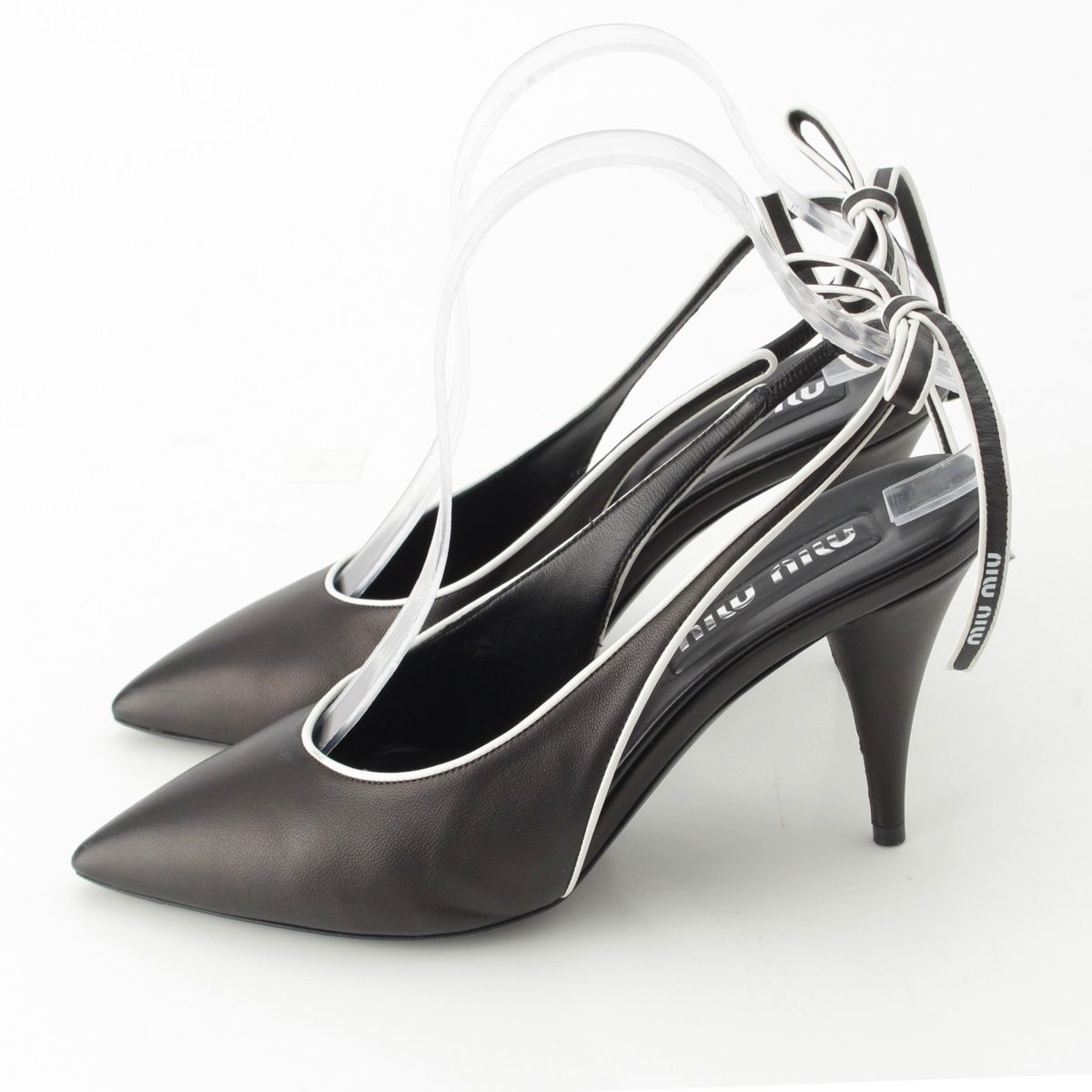 miumiu スリングバック パンプス Miu Miu スリングバック パンプス | レッド | FARFETCH JP