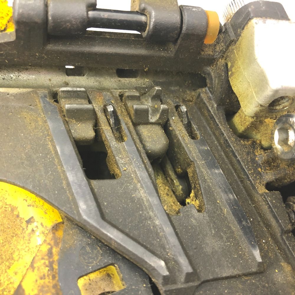 MAX マックス 50mm 釘打機 常圧コイルネイラ 下地専用機 ケース付 CN