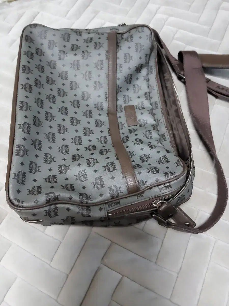 MCM エムシーエム | - レザー ヴィセトス バッグ ショルダー