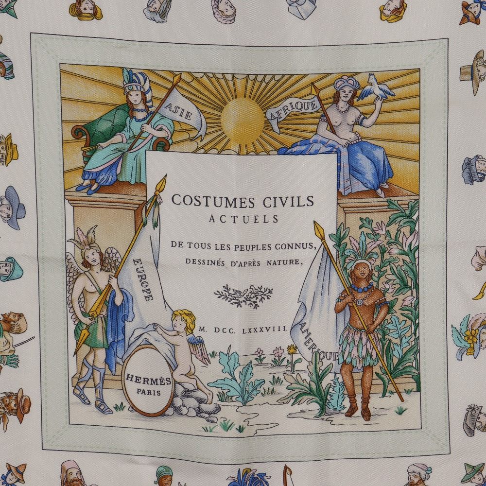 HERMES エルメス カレ90 COSTUMES CIVILS ACTUELS COSTUMES CIVILS ACTUELS ライトグリーン スカーフ HERMES】エルメス カレ90 COSTUMES CIVILS ACTUELS 現代市民の服装