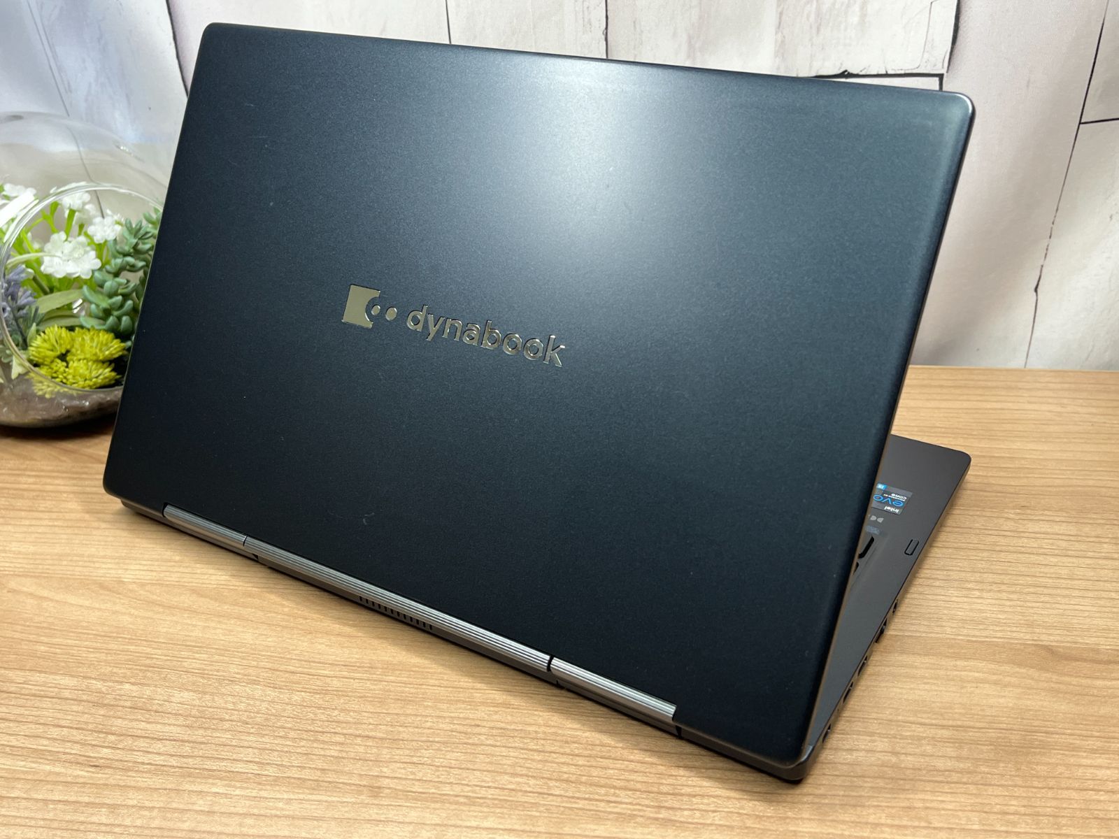 美品＞1241 Dynabook V83/HS 16GB/SSD256 第11世代 office2024 ノート