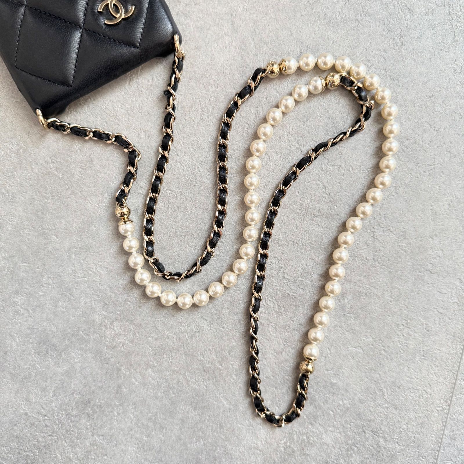 CHANEL シャネル iPhone14ProMax ケース マトラッセ ココマーク パール