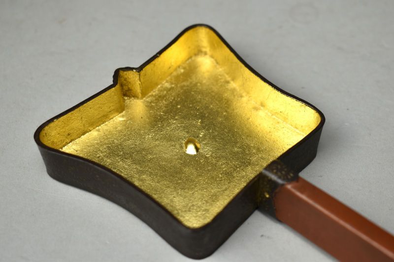 蔵A5554】古美術 銅造 軍配型 香合 - メルカリ