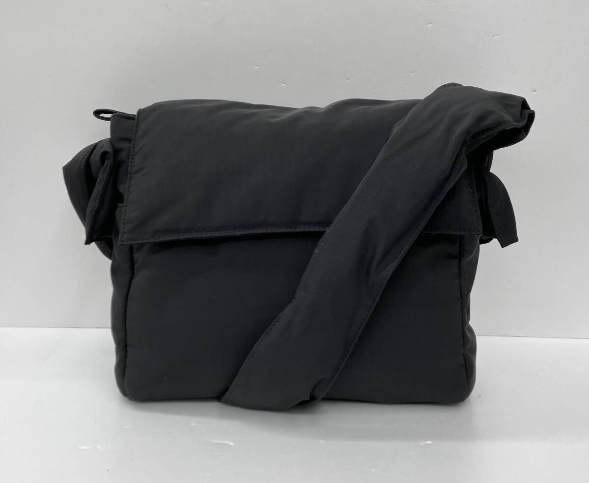 OLEND オレンド ショルダーバッグ Querida Soft Bag ショップ ブラック