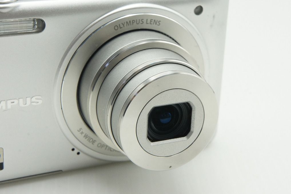 カメラ Olympus オリンパス VG-140 コンデジ 付属品完備 分解清掃済み