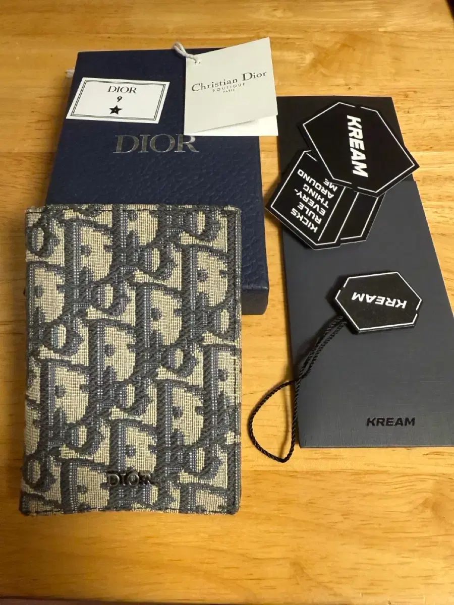 ディオール オブリーク ジャカード ジップ ウォレット - メルカリ