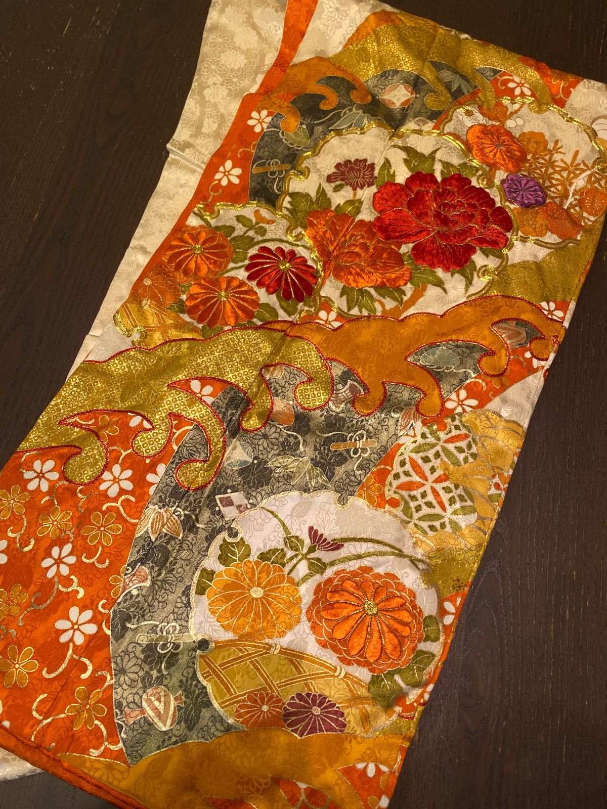 まとめ売り】正絹振袖6枚 リメイク素材 ハンドメイド向け - メルカリ