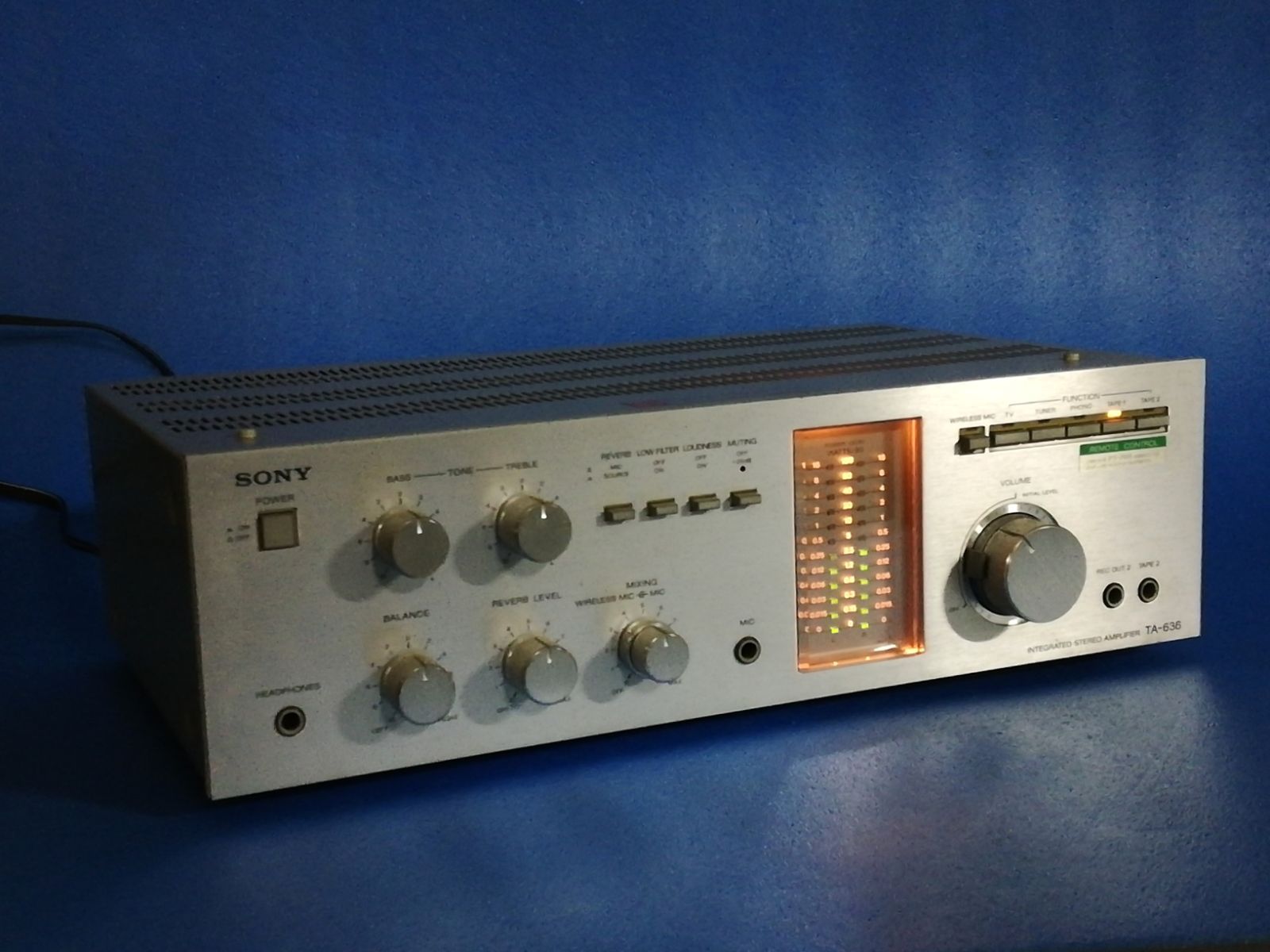 D-1 昭和レトロ ソニー SONY TA-AX200 ステレオプリメインアンプ 61020