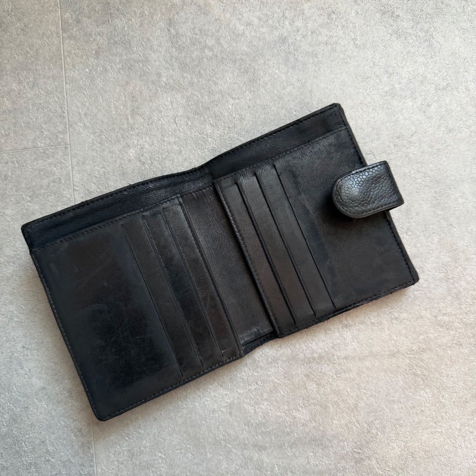 美品 CHANEL シャネル ココマーク デカココ キャビアスキン 二つ折財布 CHANEL シャネル ココマーク ブラック 2つ折りがま口財布 キャビア