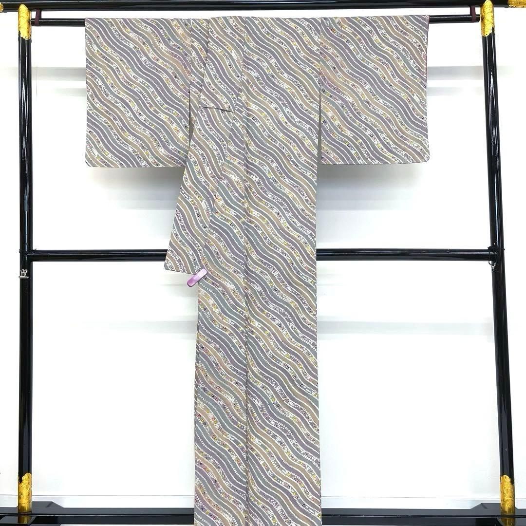 姉さんです❣️ 【着物と帯 時流】ポ25814t◆洗える着物 小紋◆ 着物と帯 時流】ポ25417s◇洗える着物 小紋◇裄ロング 昔の人物や風景