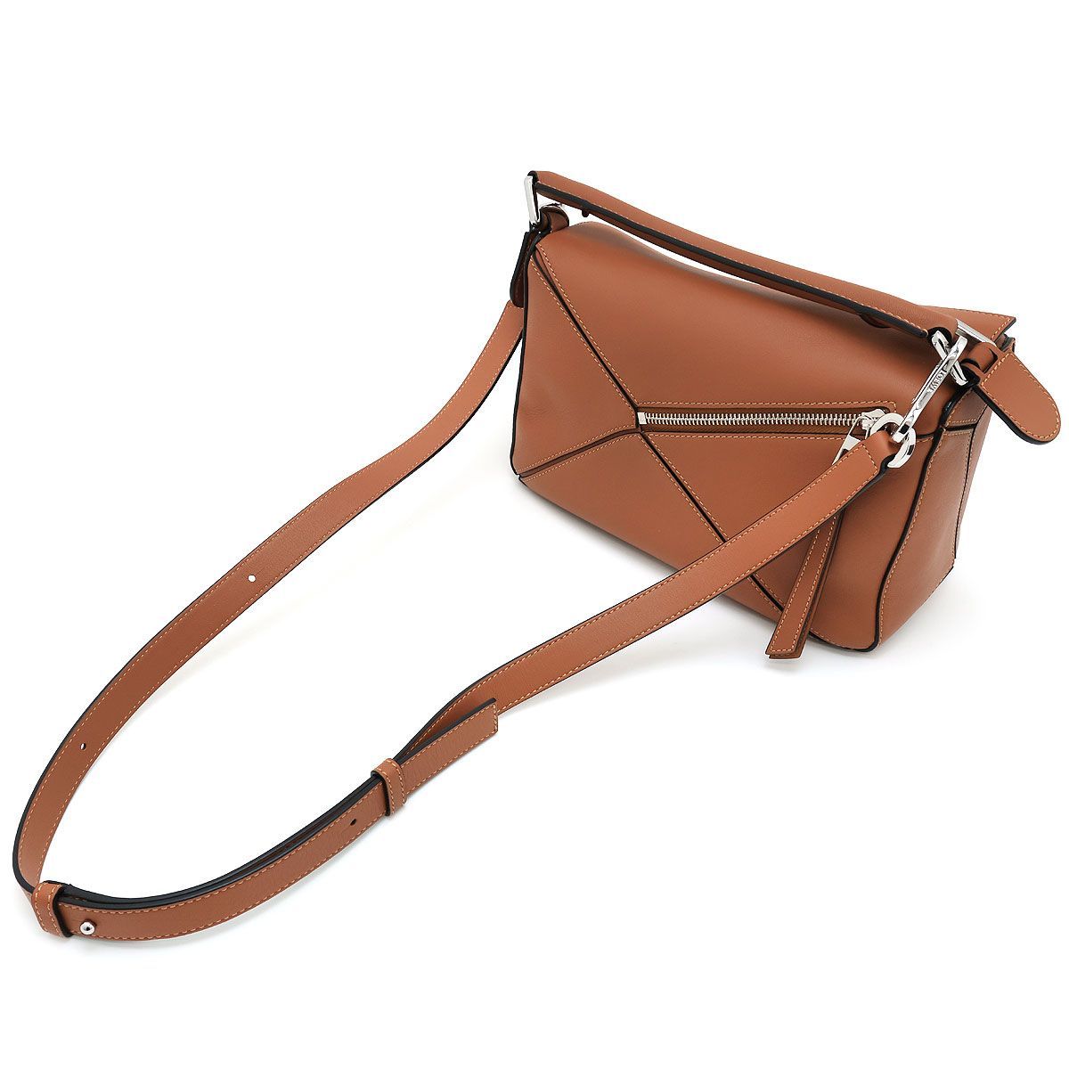 美品 LOEWE ロエベ ショルダーバッグ Puzzle パズルバッグ スモール 322.30.S21 タン ブラウン スペイン製 アナグラム レディース 2way ハンドバッグ 幾何学的ライン レザーバッグ 上品 美品 】LOEWE ロエベ ショルダーバッグ Puzzle パズルバッグ スモール