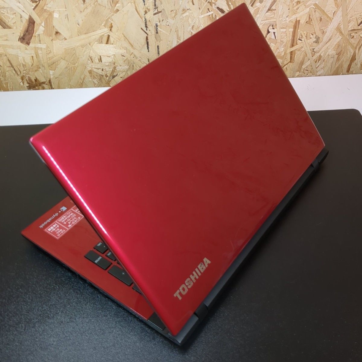 dynabook T45 T45/TR PT45TRP-SWA [モデナレッド] Celeron メモリ 8GB