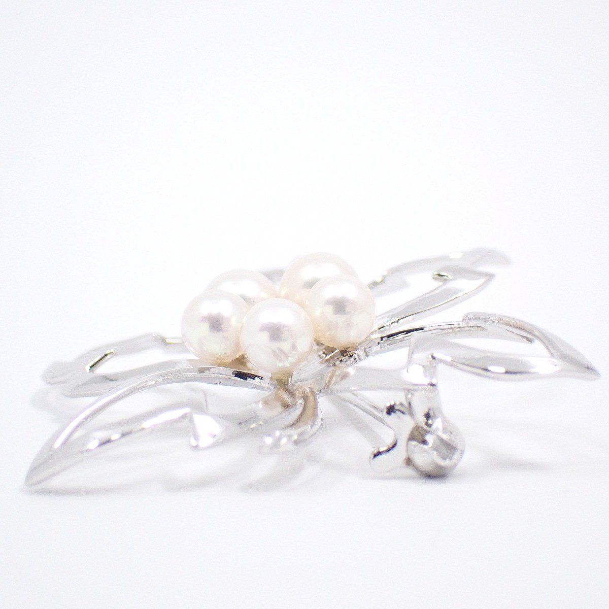 MIKIMOTO ミキモト 紅葉モチーフ リーフ ブローチ シルバー/パール5粒