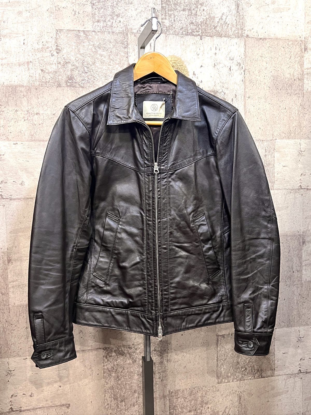 ユナイテッドアローズ　シングルライダース　馬皮　ムートン ユナイテッドアローズ シングルライダース 馬皮 ムートン Yahoo