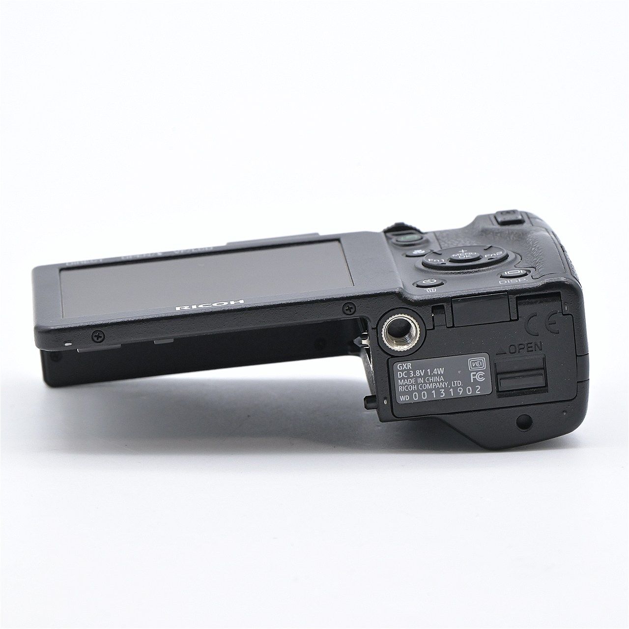 RICOH リコー GXR ボディ コンパクトデジタルカメラ【中古】 - メルカリ