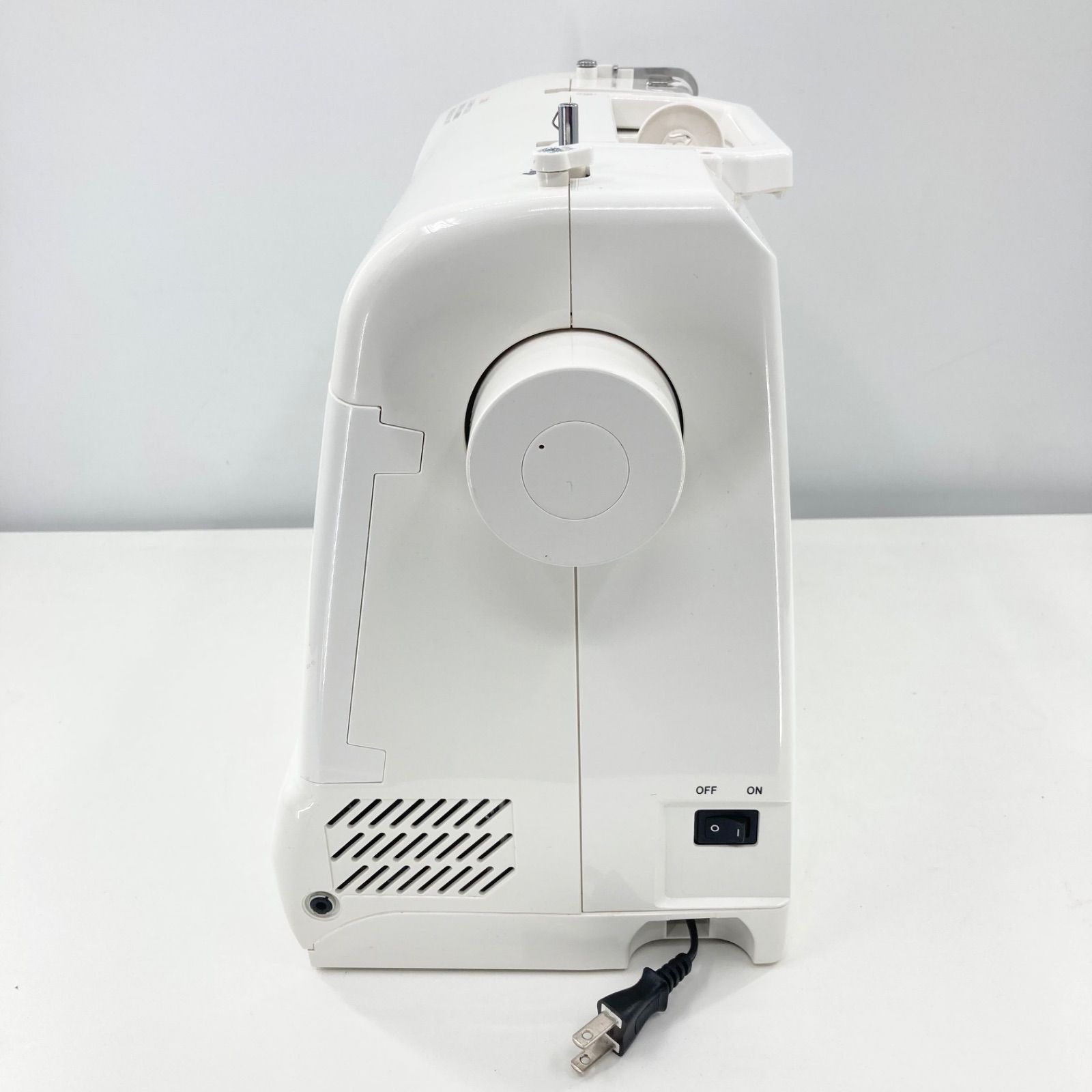 美品 JAGUAR ジャガー JTA-5000 コンピューターミシン 電動 家庭用 美品 JAGUAR ジャガー JTA-5000 コンピューターミシン 電動 家庭用