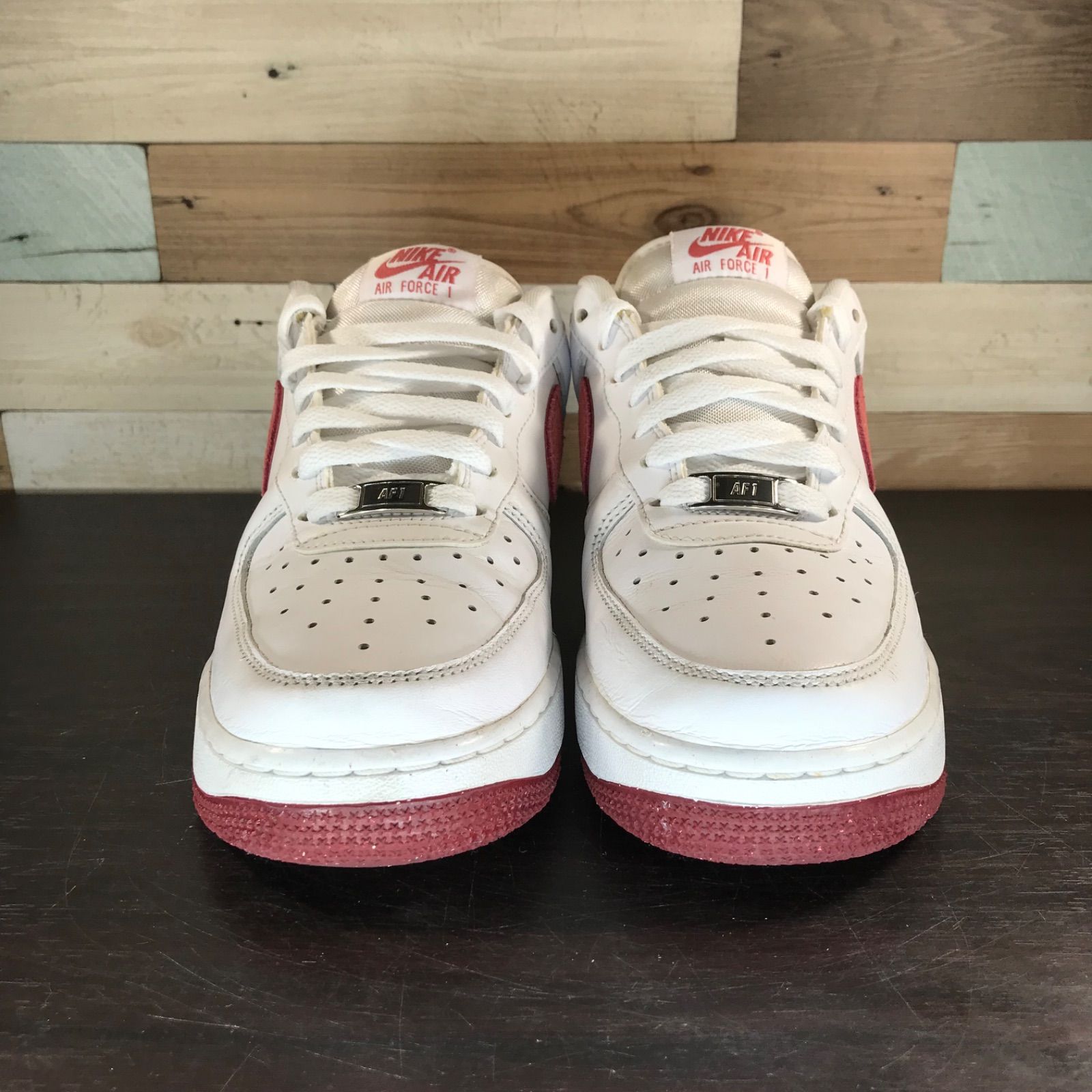 NIKE AIR FORCE 1 07 VALENTINES DAY ナイキ エア フォース 1 07