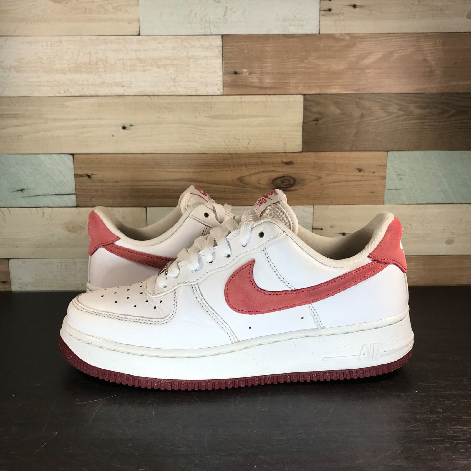NIKE AIR FORCE 1 07 VALENTINES DAY ナイキ エア フォース 1 07