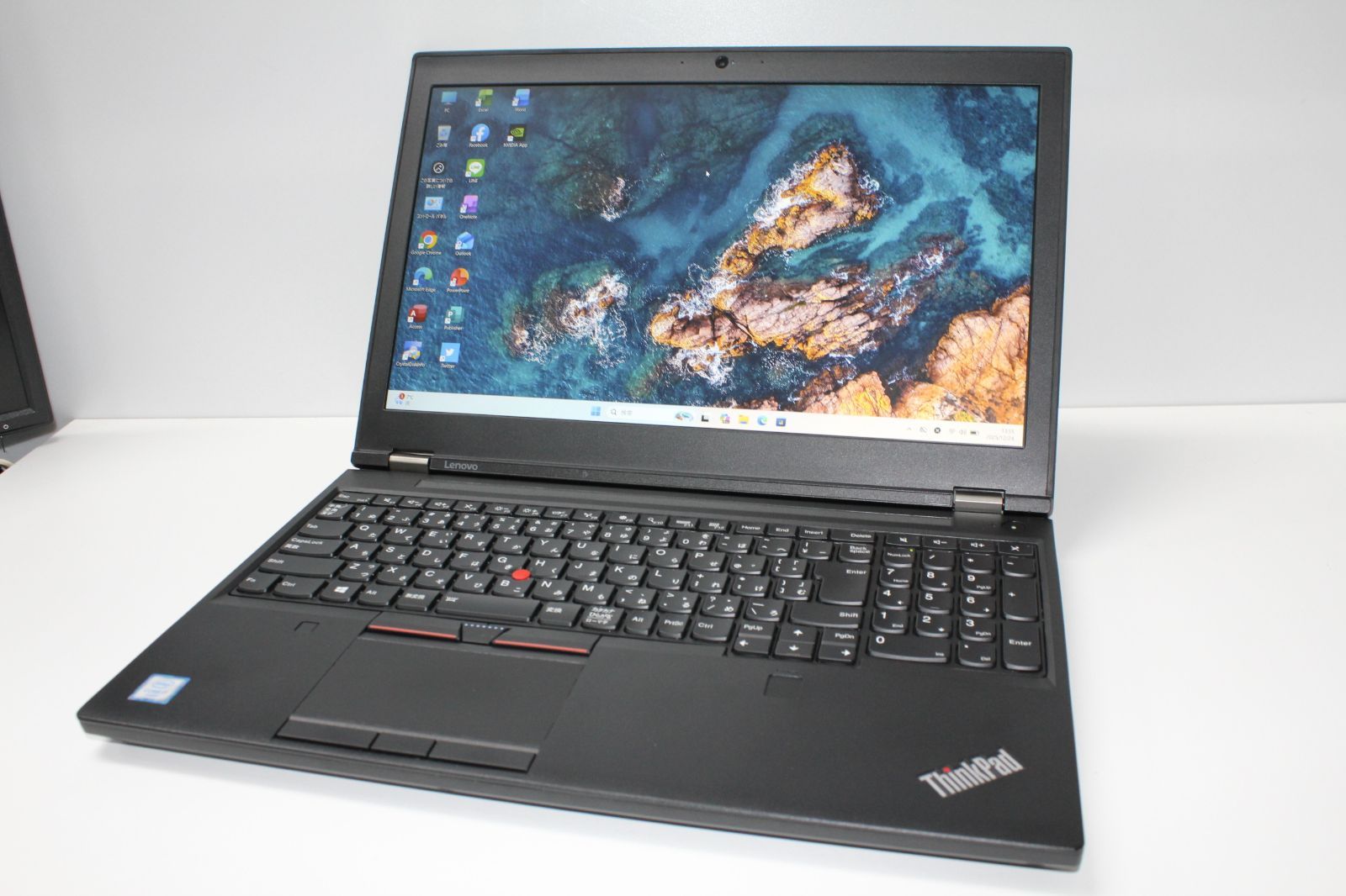 中古ノートPC】Lenovo〈ThinkPad P50〉Intel Core i7/SSD256GB/メモリ 